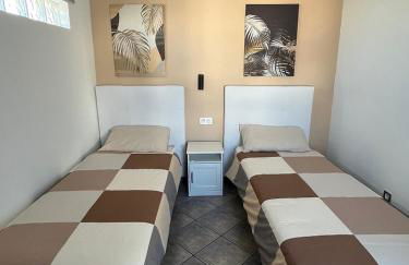 HOUSE WHITE BEACH - Photo 13