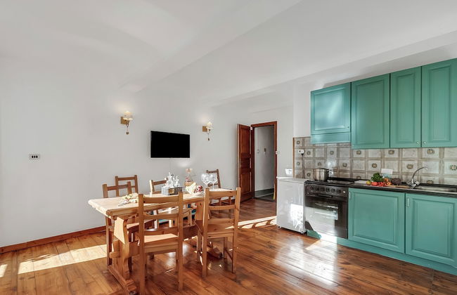 Garden Home - Photo 16