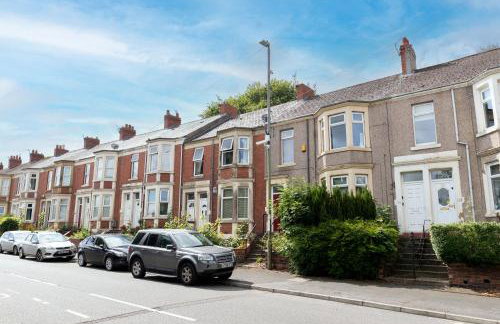 Charming and comfortable property by Our Home Short Stays very spacious with super fast WiFi close to the Metro Centre and Newcastle City Centre - Foto 29