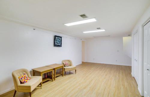 Modern and Spacious Home - 6 Mi to Dtwn South Bend - Foto 29