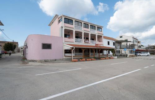 Apartments by the sea Pasman - 8221 - Foto 1