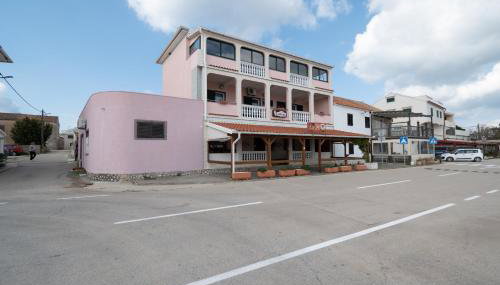 Apartments by the sea Pasman - 8221 - Foto 1