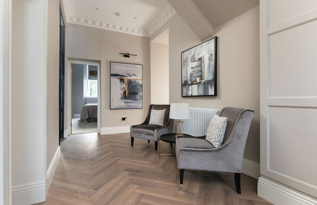 Luxury Georgian City Retreat - Hot Tub - Patio - Photo 11