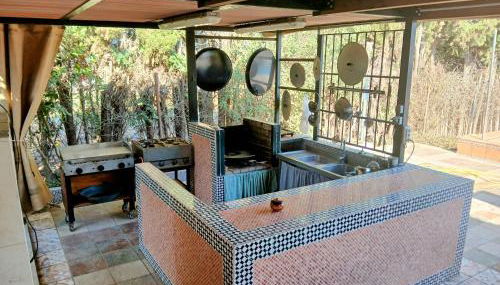 Spacious Garden Villa, private pool, huge grounds with orange trees - Foto 4