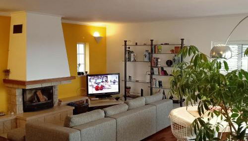 Leiria Fatima Nazaré 3 Bedroom House - Photo 3