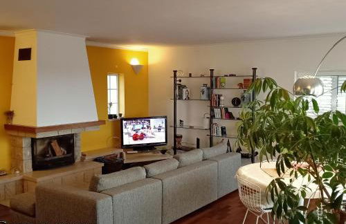 Leiria Fatima Nazaré 3 Bedroom House - Photo 3