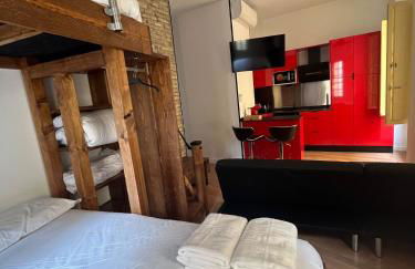 Luxury Apartments Chinitas 11 - Photo 30