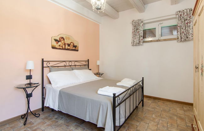 Villa in Ostra Vetere With Pool and Jacuzzis - Foto 3