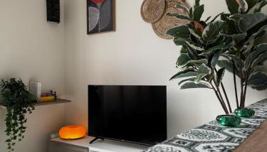 Karisma Alcázar - Foto 1