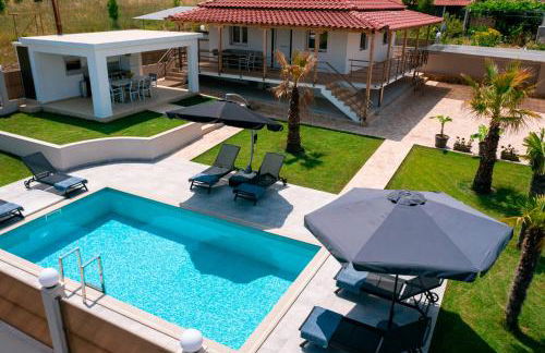 Villa Liana , private Villa with pool and garden - Foto 3