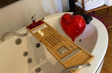 Chalé Merlot, Estrada do Vinho com cafe da manha e hidro - Foto 4