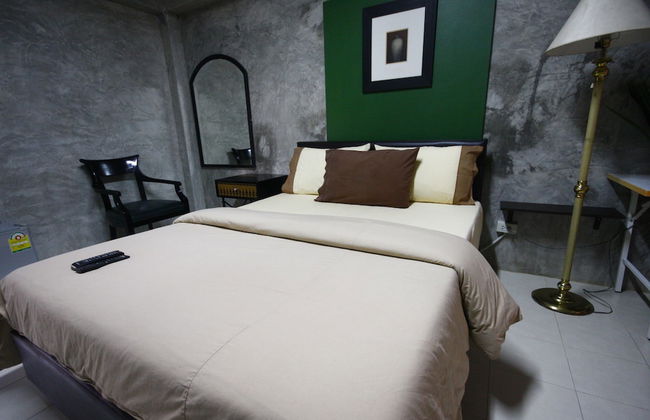 Suntisuk Place - Photo 8