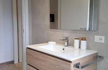 Il Campanone - Sassuolo Centro - parcheggio auto coperto - Neflix e Amazon Prime - Photo 9