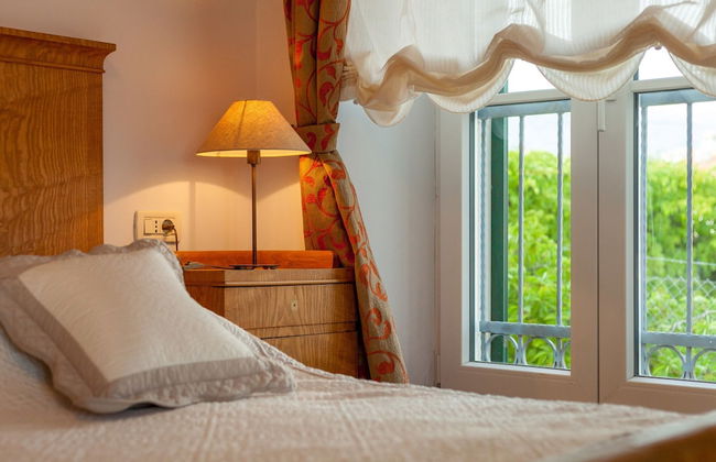 Villa in Selca With Pool Near Adriatic Sea - Photo 2