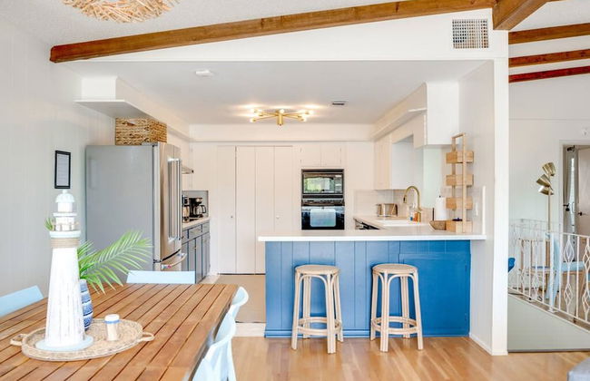 4 2 wow 180 Lake Views hot tub Pickleball Tennis POA Court EV Charger Wheelchair Ramp POA Pool - Foto 36