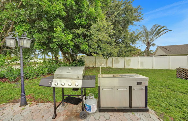 Villa Royale 4 BR Home w Pool & Hot Tub - Foto 57