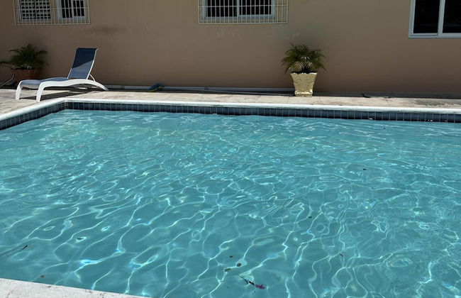 Remarkable 1-bed Apartment in Montego Bay - Photo 1