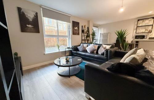 2-Bed Flat in Glasgow East End - Photo 4