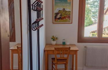 House with garden and parking 1 min from Grenoble - Foto 32