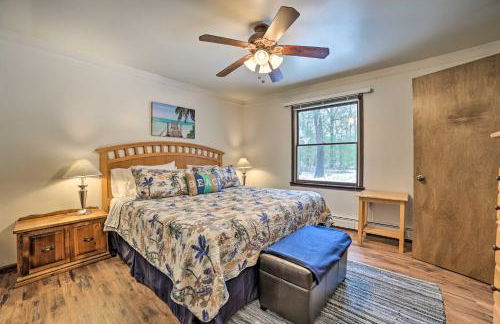 Houghton Lake Cottage Escape with Patio! - Foto 12