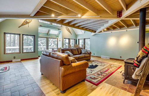 Private Peninsula! Laurel Lake Retreat with 3 Piers - Foto 7