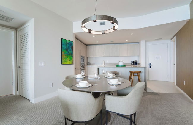 Luxury Beachfront Condo - Foto 50