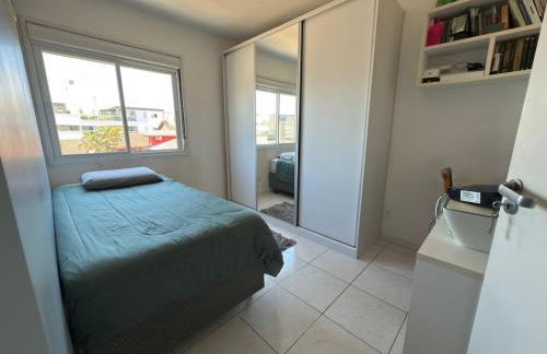 Apto Confortável no Novo Campeche - 150 metros da Praia - Foto 15