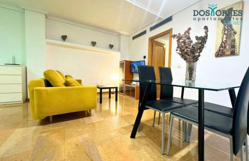 Apartamentos Dos Torres Gandalf - Excelente ubicación centrica con garaje incluido - Foto 1