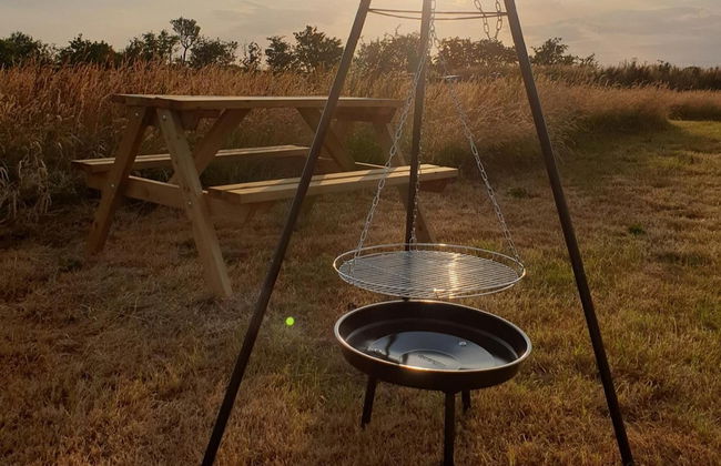 Chestnut 6m xl Bell Tent, log Burner, nr Whitby - Foto 11