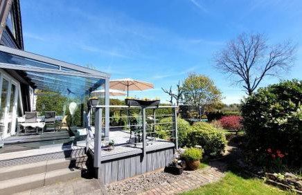 Wohlfühloase in der Eifel mit Weitblick in die Natur, Seenähe, Poolnutzung, Minigolf, Tennis und vieles mehr - Photo 35