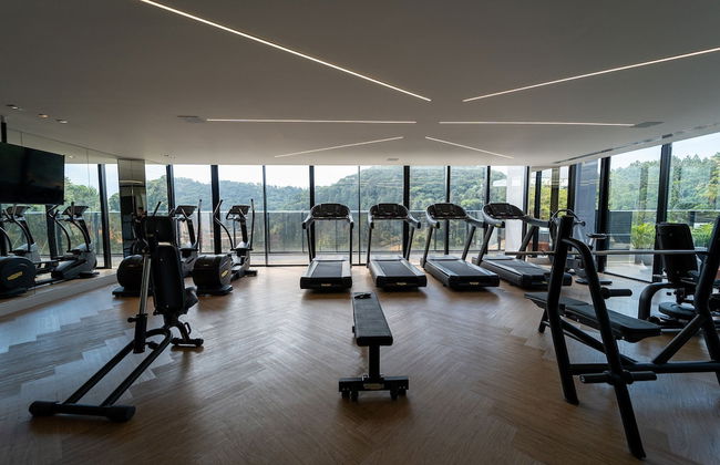 The Spot One By Xtay - Photo 34