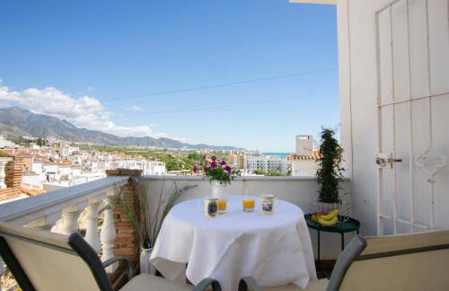 Private Beach Villa for 6 with Seaview, Pool & big Sun Terrace - Foto 25