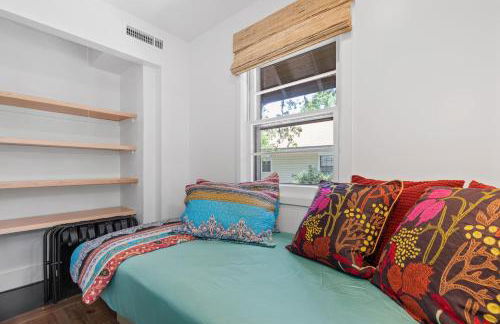 Folly Vacation Vintage Cottage with Stunning Views 218 - Foto 19