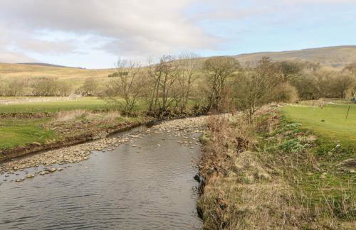 East House - Photo 29