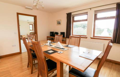 Cairnhapple House - Photo 6