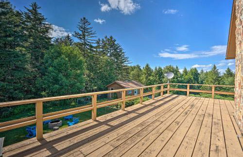 Family Winter Retreat with Hot Tub 14 Mi to Slopes! - Foto 33