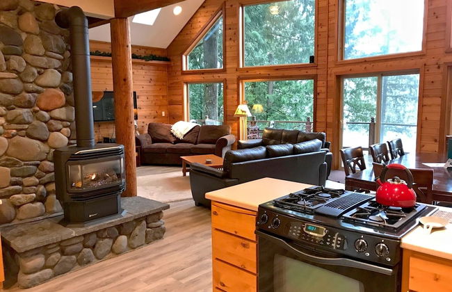 07MF - Lake Front - Hot Tub - BBQ - Sleeps 8 - Foto 48