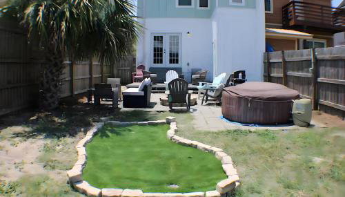 OceanView Oasis - Relax with Hot Tub, Breakfast, Fire Pit & Putting Green! - Foto 4, sunbed, Garden view