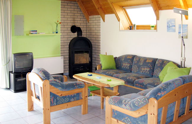 3 bedroom House in Wurster Nordseeküste with garden and terrace - Photo 8