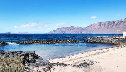 Karma Famara 1 a 25m del mar - Photo 2