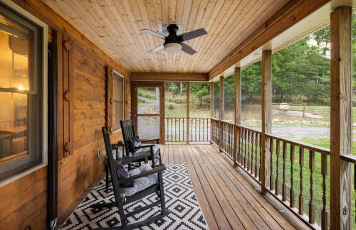 Shenandoah dog friendly cabin - river access, BBQ, outdoor dining and lounging, fire pit, AWD or 4WD encouraged - Foto 18