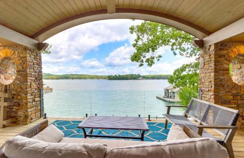 Waterfront Escape on Blue Ridge Lake with Dock! - Foto 1