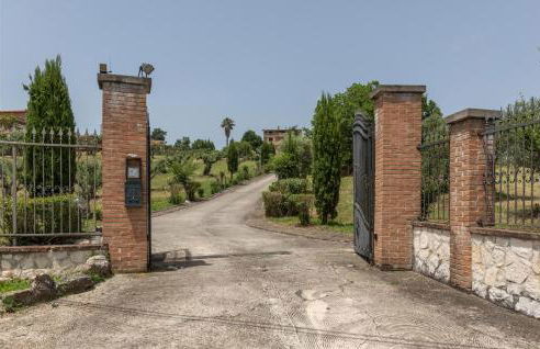 7 Bedroom Stunning Home In Caiazzo - Foto 48