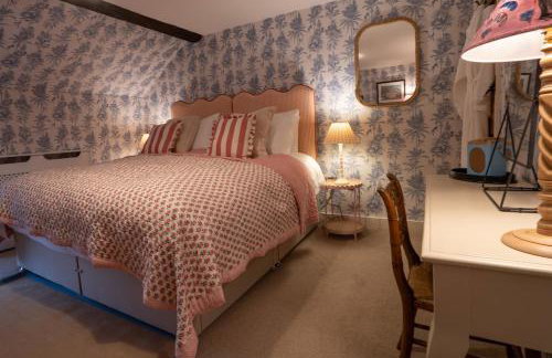 Elegant Number Two - Photo 24