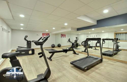 ARC 1600, LE RIDGE, Appartement 07 personnes Vue Montagne - ski aux pieds - Sauna, Hammam, Piscine, Salle de salle de sport-fitness - Foto 33