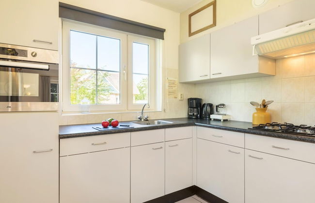 Spacious Nature Villa, Paasloo - Photo 3