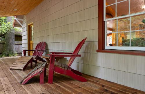 Whispering Pines - Cabin w hot tub - Foto 6