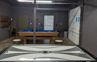 Gathering Place Big, with Dock, Fiber, and Tankless WH - Foto 58