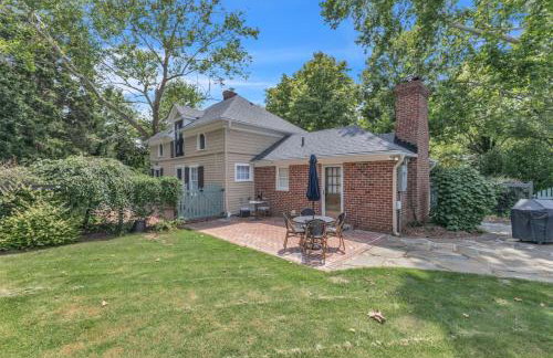 Newly Renovated Carriage House - Foto 8