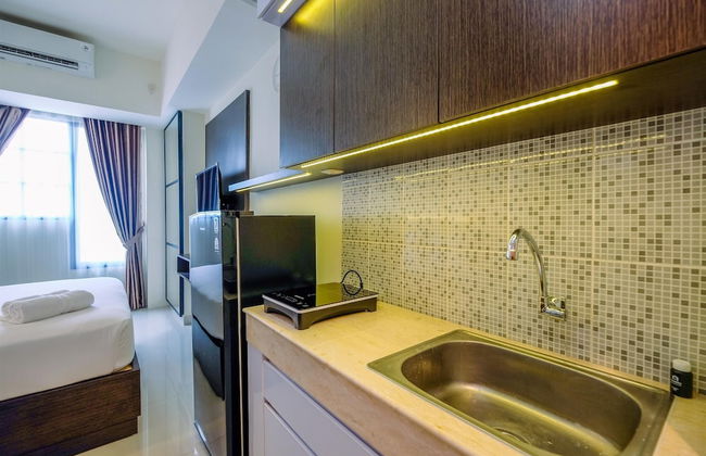 Cozy Stay and Tidy Studio at Evenciio Margonda Apartment - Foto 5